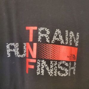 The North Face Mens T-shirt Vapor Wick Train Run Finish Spell Out Black Large
